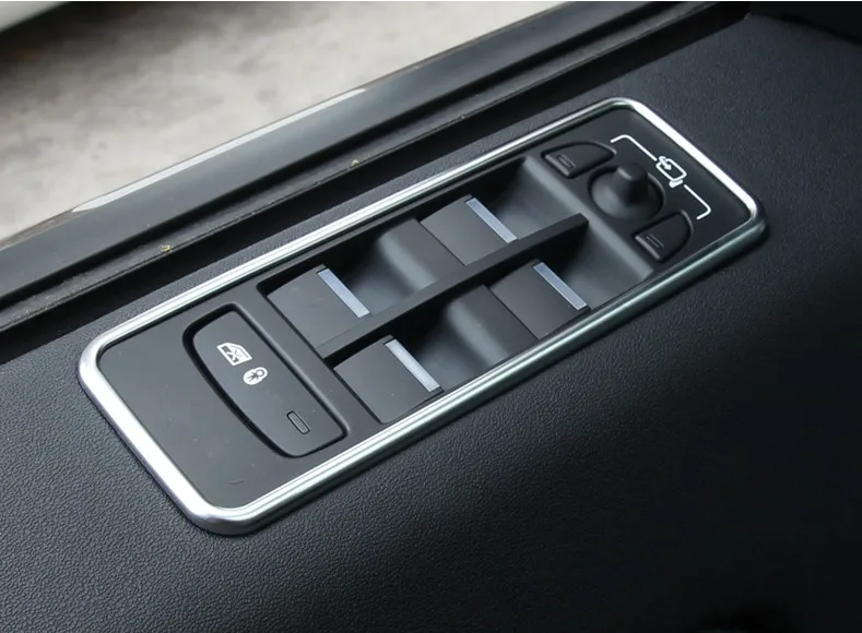 

For Land Rover Discovery Sport Car-Styling ABS Chrome Window Lift Switch Frame Trim Stickers Set of 4pcs 2015-2017