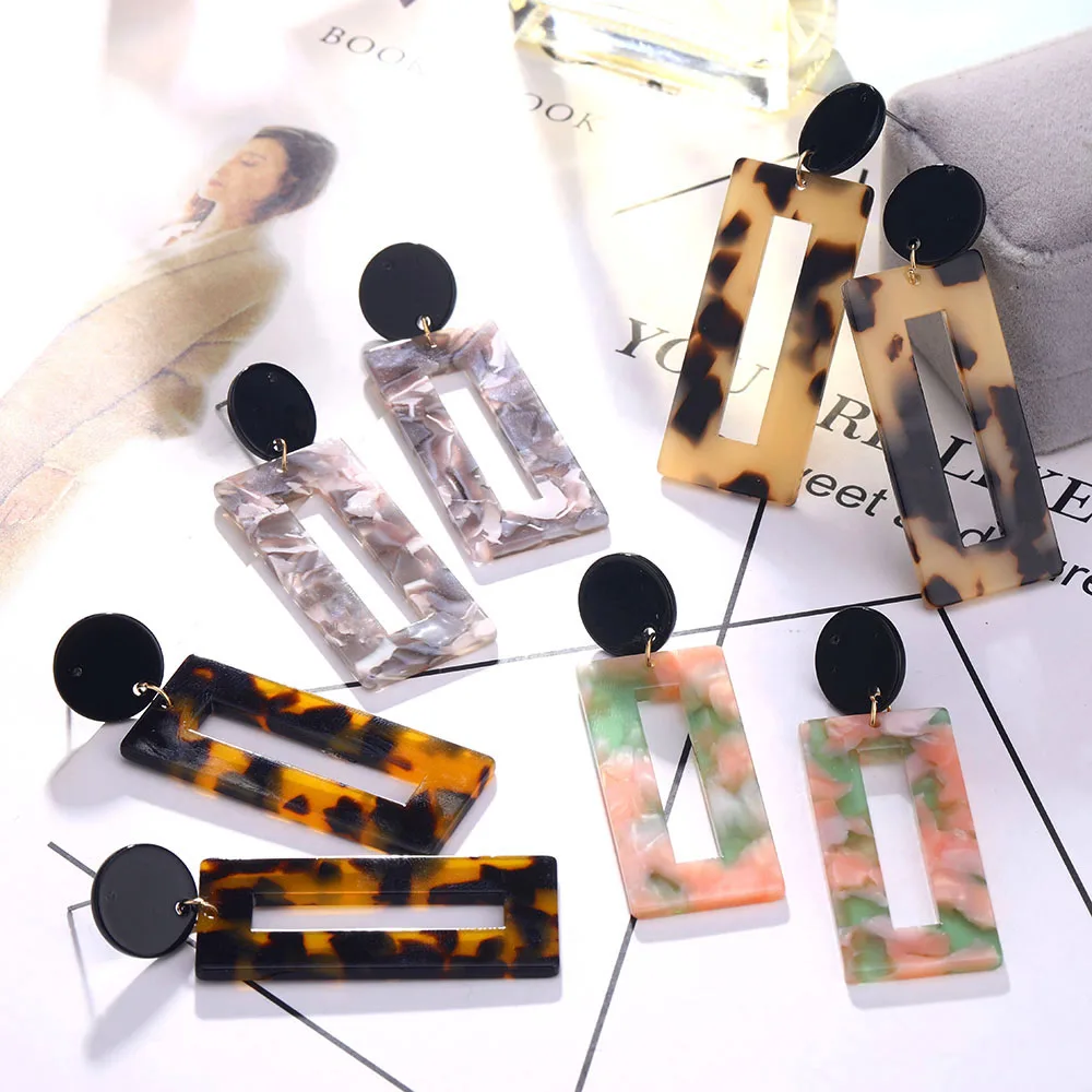 

IPARAM Fashion Rectangular Leopard Geometric Earrings 2019 Bohemian Retro Long Acrylic Drop Earrings Brincos Jewelry