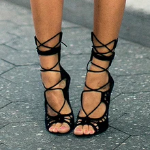 Femmes Pompes Marque Designer Talons hauts Découpes Lacent ouvert Orteil du Parti Chaussures Femme Gladiateur Sandales Femmes Dames Zapatos Mujer
