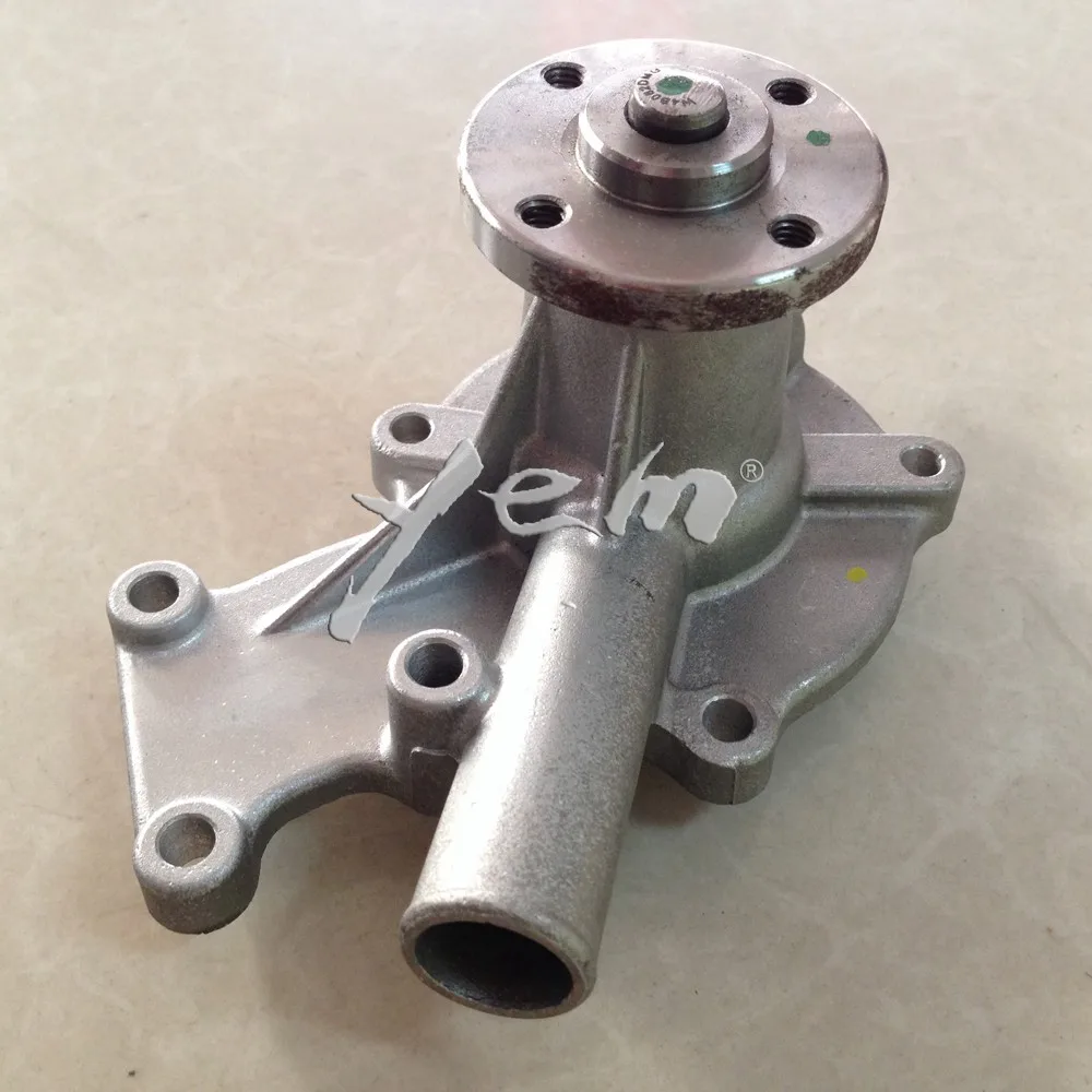 Kubota D722 Water Pump 19883-73030 15881-73033