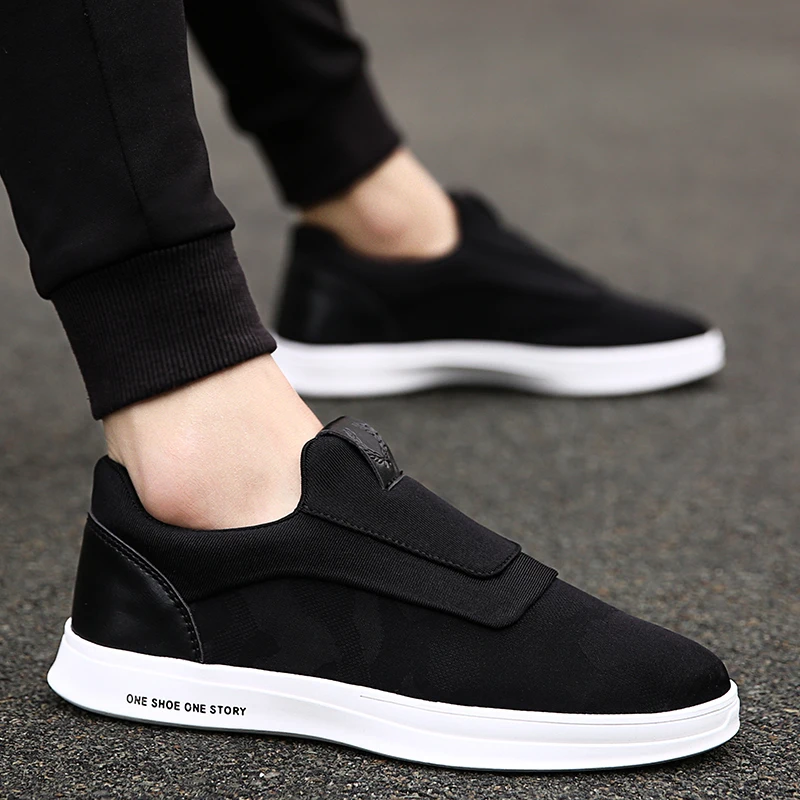 

Canvas shoes men's low to help spring casual shoes Korean version of the tide flat men's shoes breathable lazy one pedal shoes