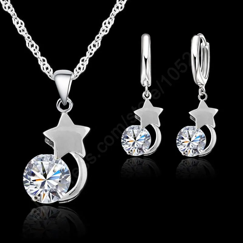 

Серьги-гвоздики из серебра 925 пробы с фианитами