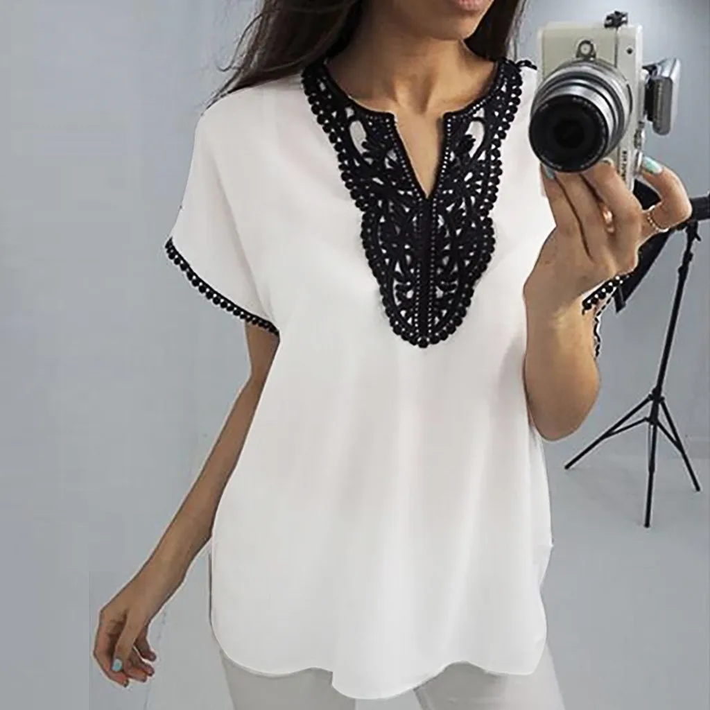 

Women Lace Patchwork Short Sleeve Chiffon Blouses Casual Loose V Neck Floral Print Ladies Shirts Blusas Blouses Woman 2019 New
