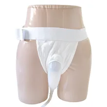 Au lit après organe urinaire entre hommes et femmes personnes âgées urinoirs d'incontinence urinaire avec sac d'urine, vieil homme en silicone souple