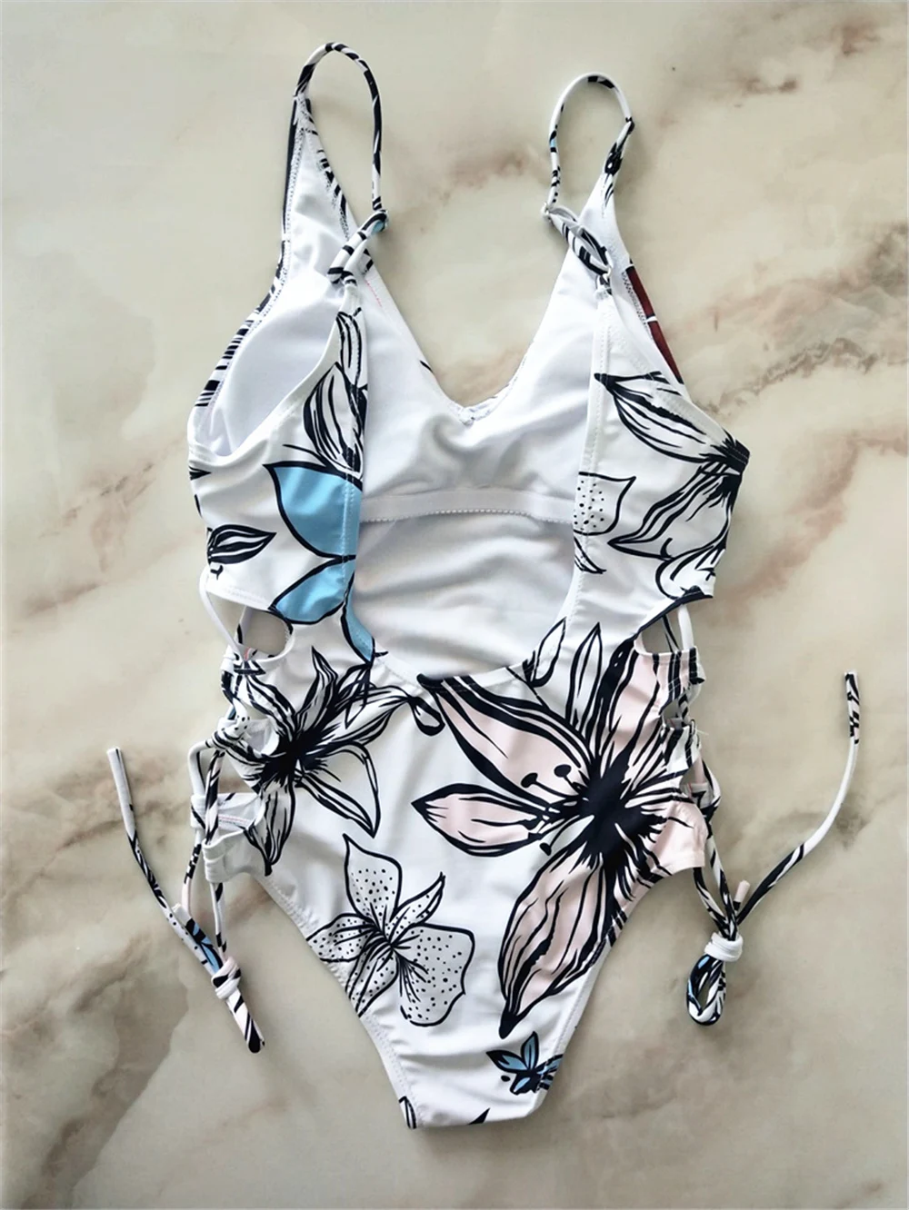 women bikini (3)