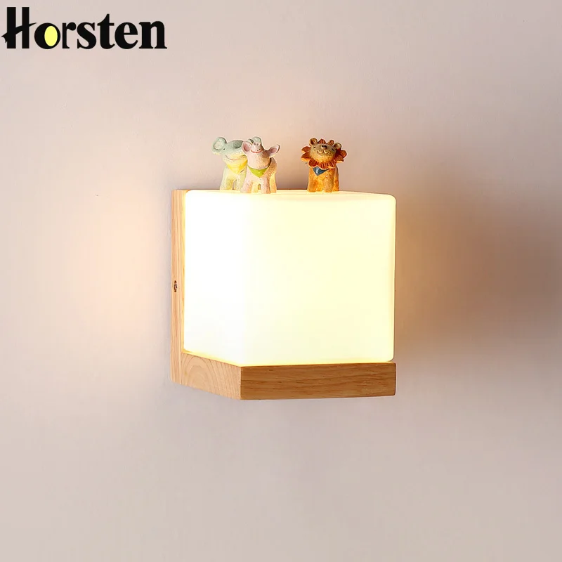 Japan Style Modern Oak Wood Wall Lamps Cube Sugar Lampshade Bedroom Bedside Wall Light Home Wall Sconce 110-220V