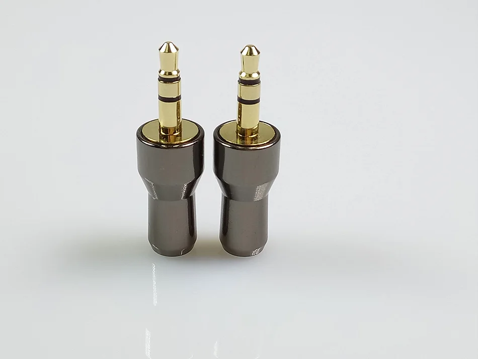 3 Poles Stereo 3.5mm Plug (12)