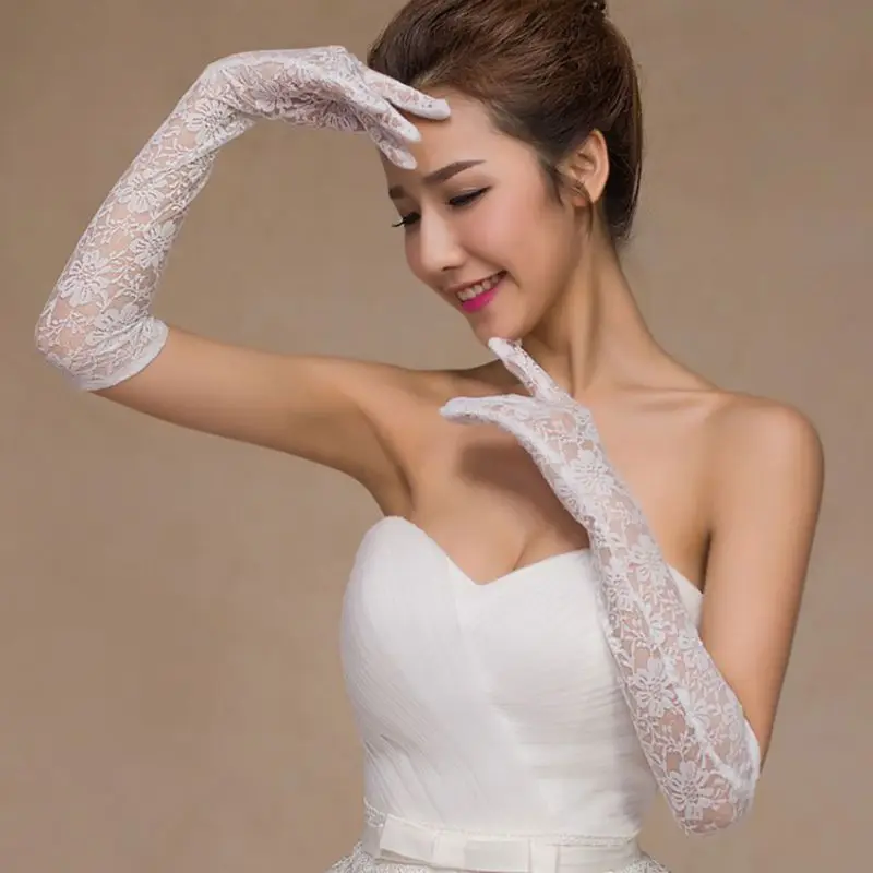 Аксессуары для свадебного платья очаровательные свадебные перчатки Белое кружево с пальцами Длинные Перчатки Элегантные женские украшения для выпускного вечера