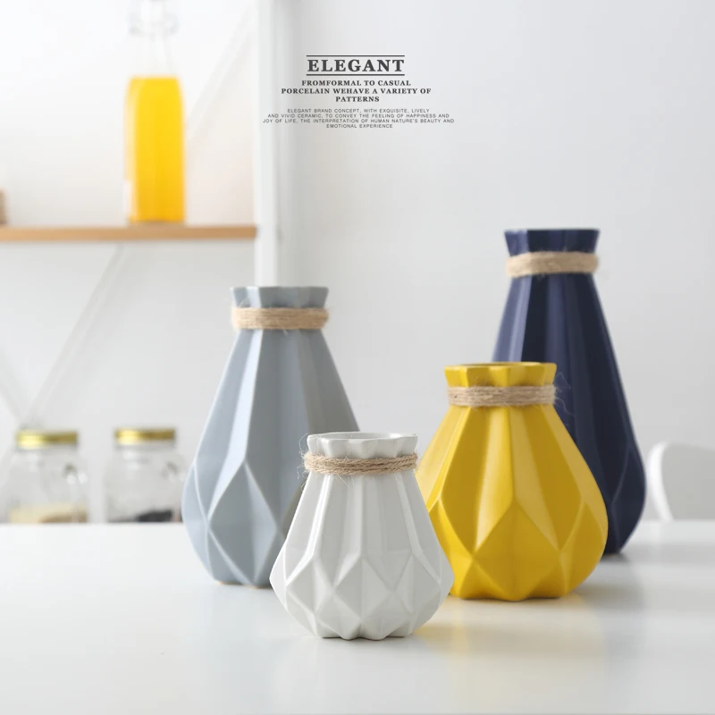 

Nordic Style Porcelain Vase Modern Ins Brief Ceramic Flower Vases Room Study Hallway Home Plant Pot Wedding Decor Christmas Gift