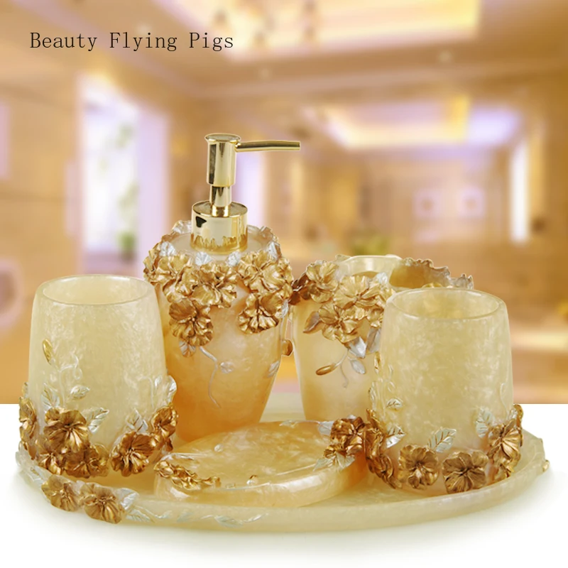 

Beautiful Floral Butterfly Resin Bathroom accessories Shower Set of 5pcs Soap Dispenser Toothbrush Holder Tumbler Soap Dish