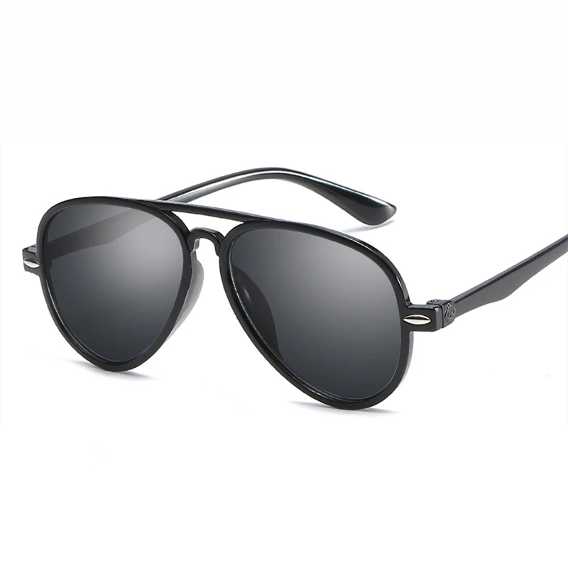 Модные новые детские солнцезащитные hd-очки для мальчиков и девочек anti UV украсить поездки Туризм Защита от солнца очки Цвет плёнки детское Зеркало OEM - Цвет линз: Black - grey lens