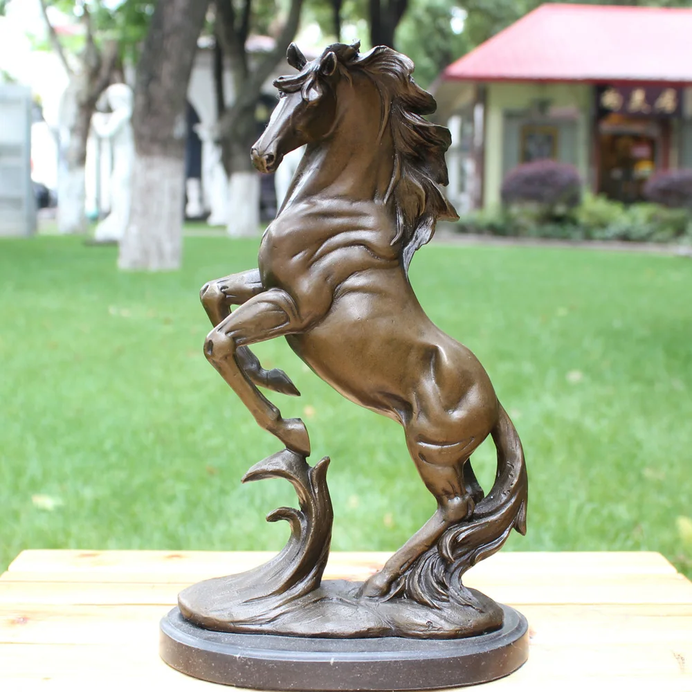 

A bronze horse bronze crafts plastic soft decoration ornaments Zodiac Hotel birthday gift Home Furnishing decorations