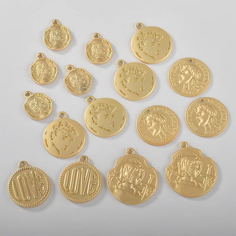 

Vintage style 40pcs/lot Queen portrait coin beauty heads geometry rounds shape alloy floating locket charms diy jewelry making