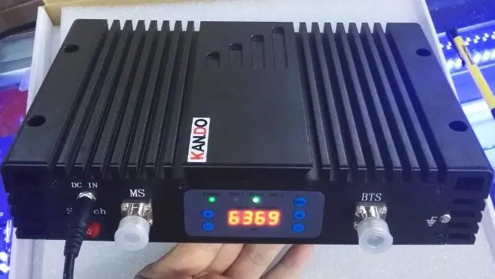 Impulsionador de Sinal Interfer à Estação Cdma Repetidor Agc - Mgc 800mhz 850mhz Nenhum Base 5w 37dbm 85dbi 4 Phones & Accessories