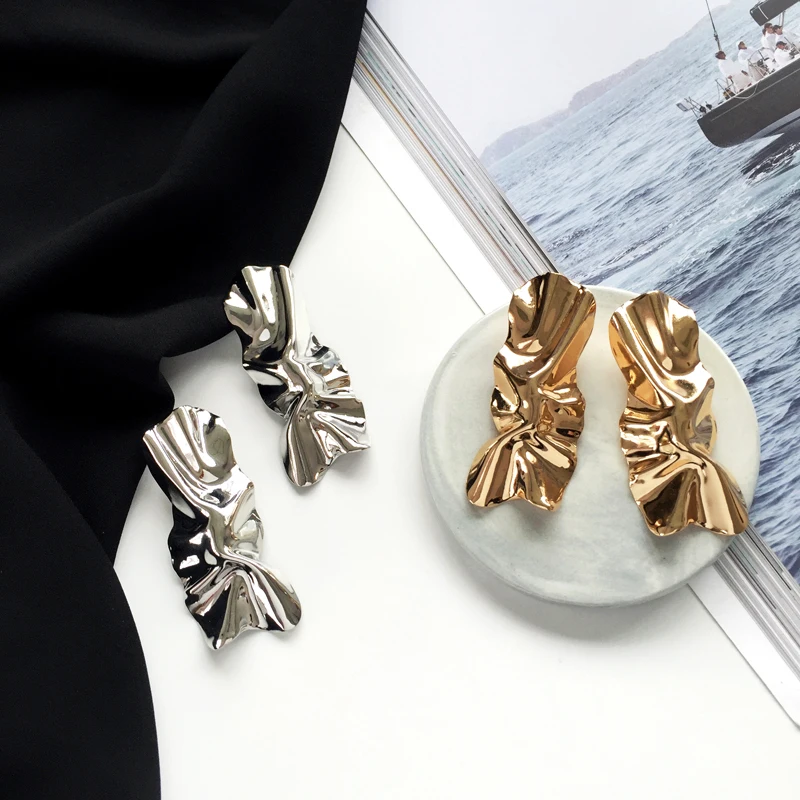 

New Punk Irregular Fold Drop Earrings for Women Punk Gold Silver Color Gemetric Metal Piercing Earring Statement Jewelry