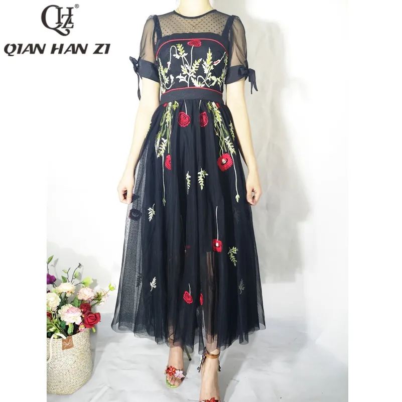 Женское модельное платье макси Qian Han Zi черное облегающее с коротким рукавом и