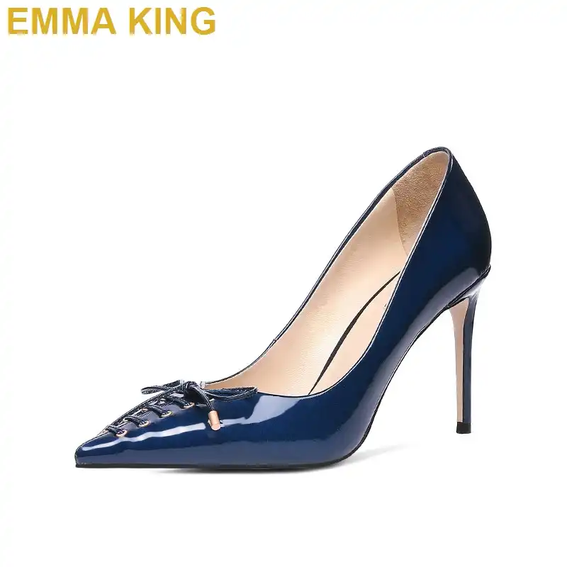navy blue heels