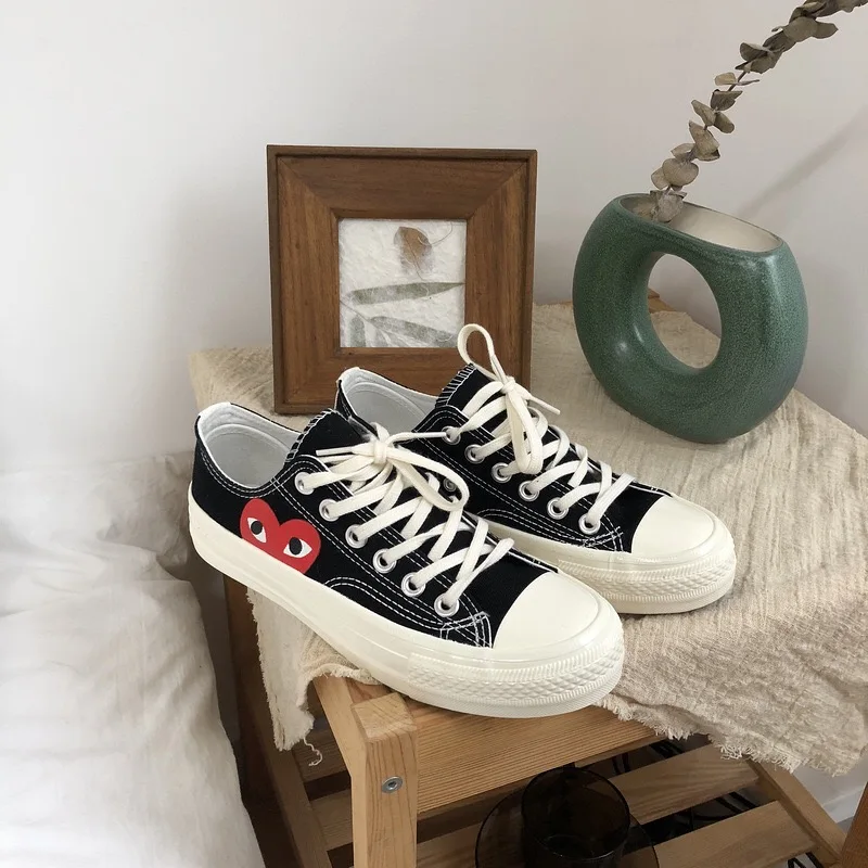 

Shoes Women Men Casual Shoes Sneakers Women Fashion Canvas Shoes White 2019 Autumn High-Top Flat Shoes Unisex Skateboarding