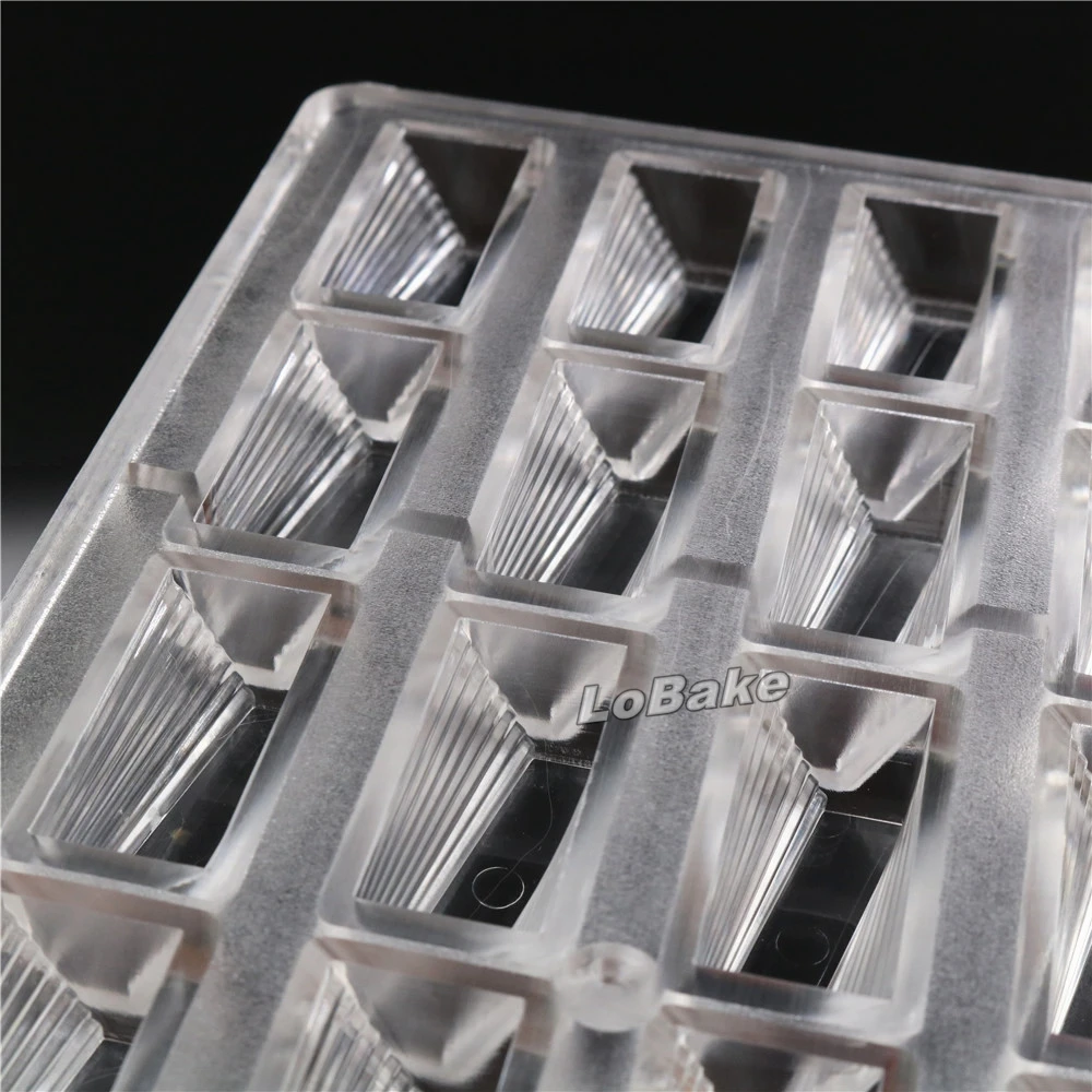 Красивый 24 полостей неправильный прямоугольник полосатый куб PE polyethstyle пластиковый прозрачный лед помадка Конфеты приспособления для самостоятельной выпечки