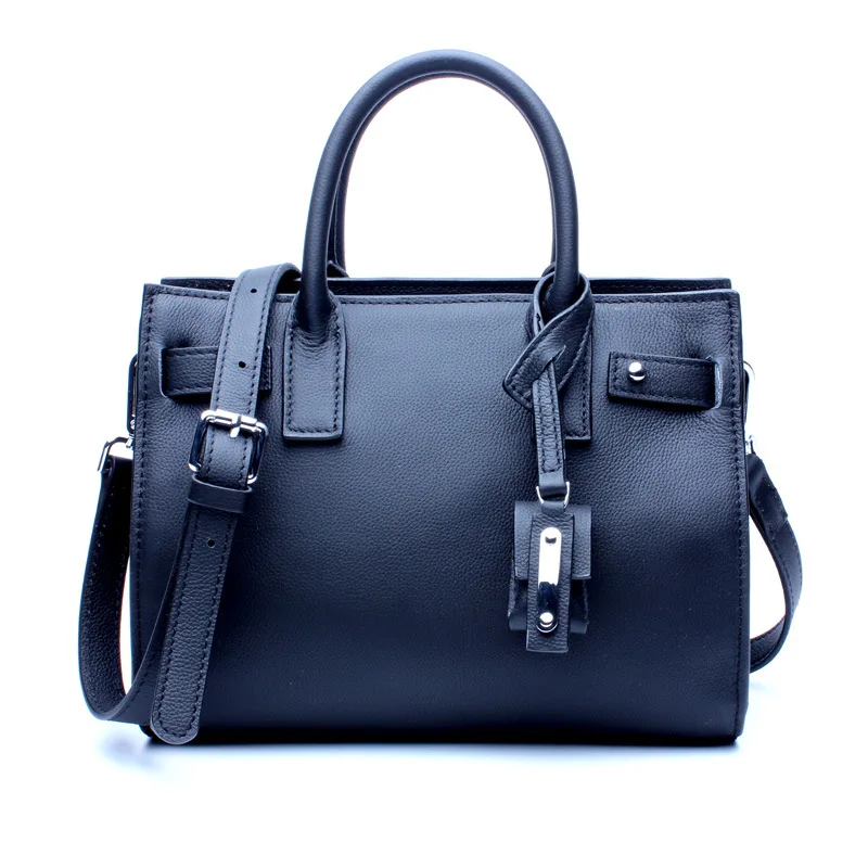 

Ms. Chao Korean version of the fashion hit leather cross shoulder bag vertical square head layer leather zipper handbag