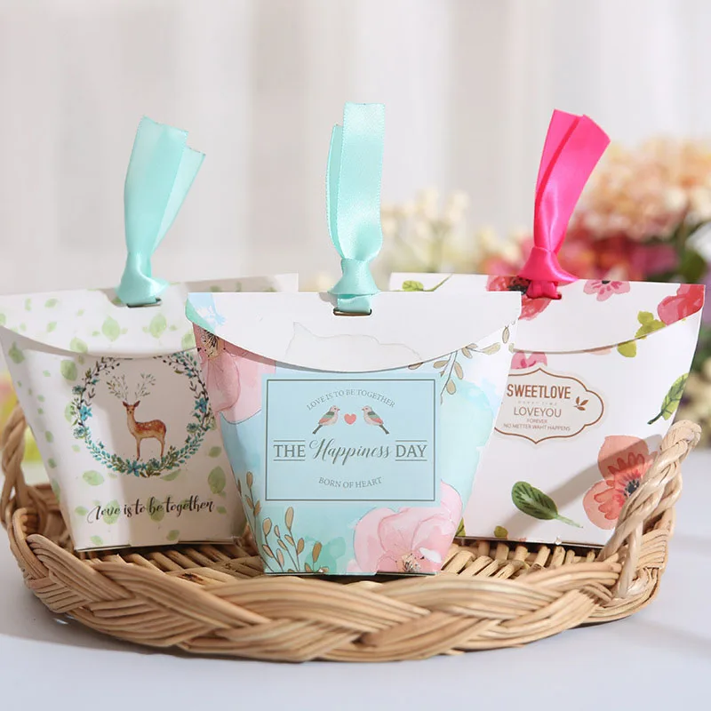 

5PCS Paper Candy Boxes Party Favors Wedding Gifts Box Packing for Bridal Shower Birthday Party Decoration Festival Supplies