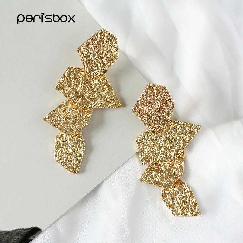 

Peri'sbox Gold Sliver Color Metal Irregular Earrings for Women Hyperbole Geometrical Large Earrings Statement Abstract Earrings