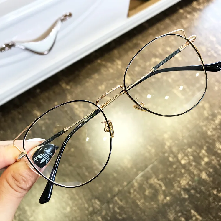 9228845870_1439884036