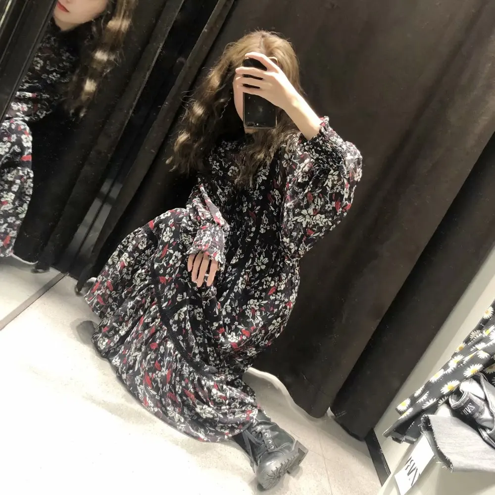  (4)