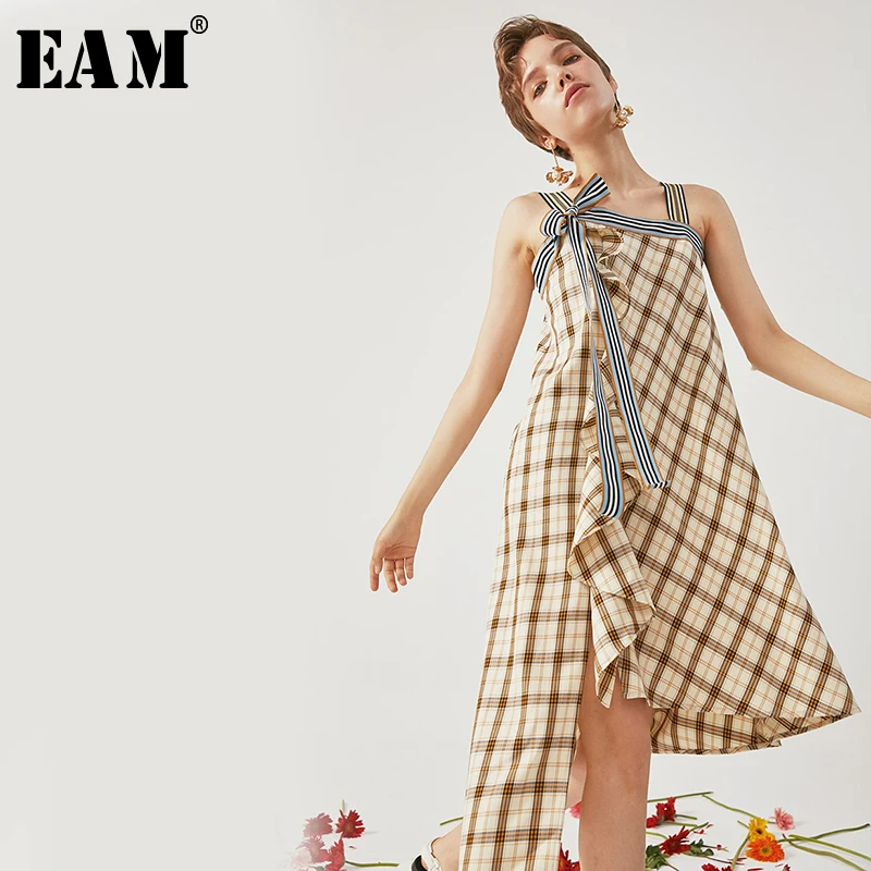 

[EAM] 2019 New Spring Summer Spaghetti Strap Plaid Striped Bow Split Joint Irregular Hem Temperament Dress Women Fashion JU485