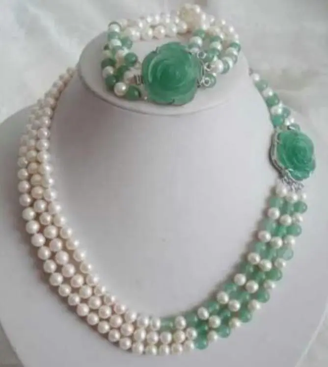 

White Akoya Pearl Natural Emerald Necklace Bracelet Set A(5.18)