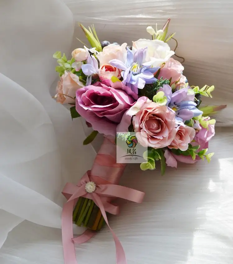 

New Handmade Bouquets Wedding Supplies Bridal Bridesmaid Bouquet Artificial Rose Flowers Bride Holding Flower Home Decoration