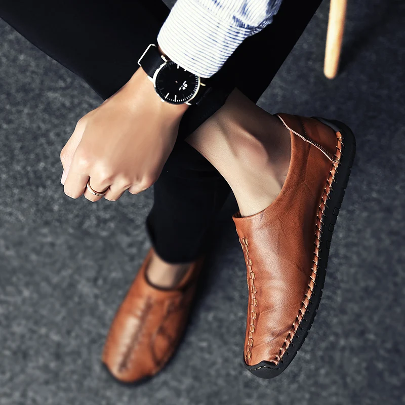 

Men Shoes Leather Loafers Mens Moccasins Flats Low Men Shoes Slip On Men Casual Shoes Fashion High Top Big Size 2019 New