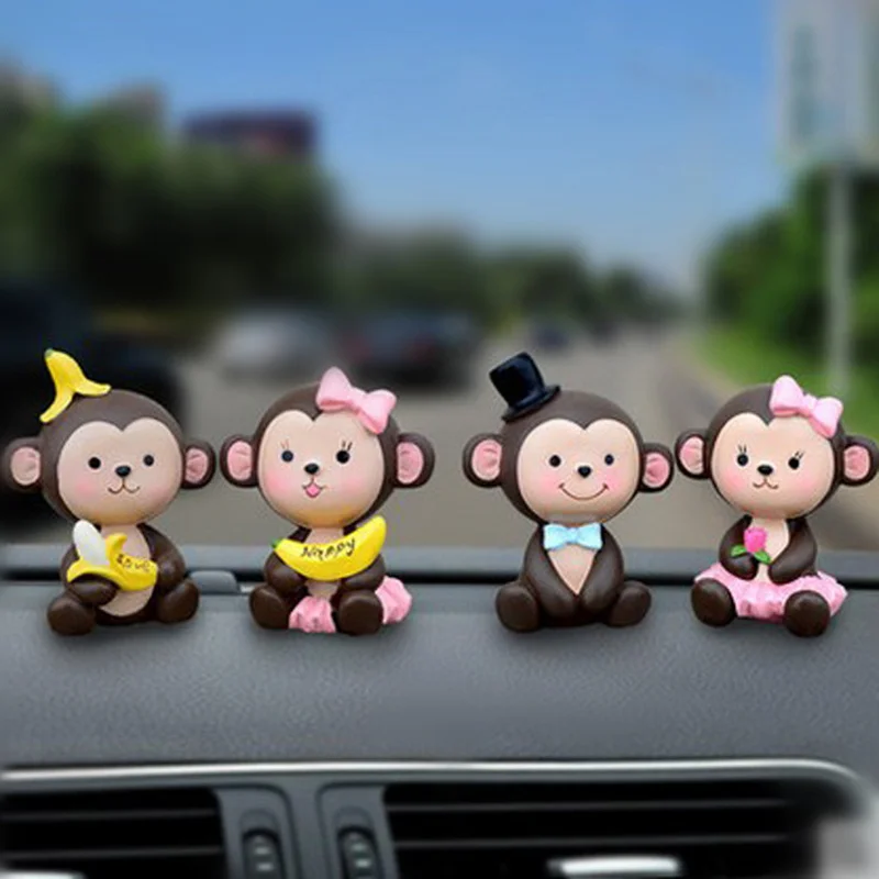 

2Pcs/set Resin Monkey Lovers Dolls Craft Car Ornaments Cute Monkey Animal Figurines Car Home Desktop Decor Car-Styling Gifts