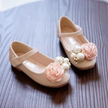 Лидер продаж; Детские кроссовки; обувь принцессы с большим жемчугом и цветком; Розовая обувь для девочек; элегантная бежевая детская кожаная обувь; милые танцевальные туфли на плоской подошве