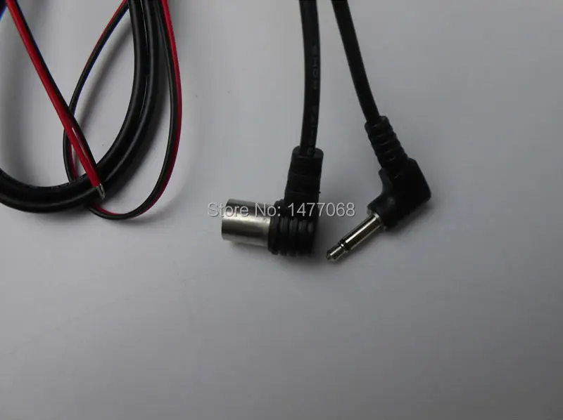 New Built-in Signal Amplifier Car Active Analog TV Antenna Auto Receivers RF & DC3.5 Connector