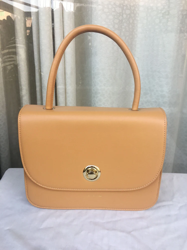 QQ20181109100253
