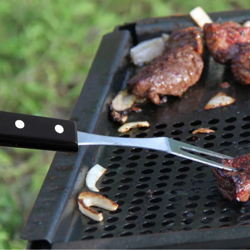 1pcs Grill BBQ Fork Stainless Steel BBQ Serving Fork with Long Wood Handle Barbecue For Meat Hot Dog Beef Accessories