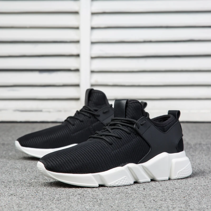 

2018 New Autumn Men's Sneakers And Leisure Exercising Tide Shoes Korean Version Of The Trend Of Wild Men's Shoes Breathable