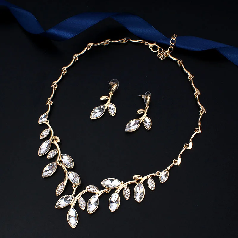 Jiayijiaduo Свадебный комплект ювелирных изделий золотого цвета ожерелье Комплект сережек для женщин платье аксессуары кристалл ювелирные изделия подарок дропшиппинг