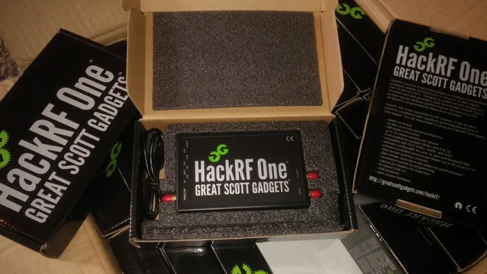 [США запас тип] программное обеспечение с открытым исходным кодом радио платформа HackRF One