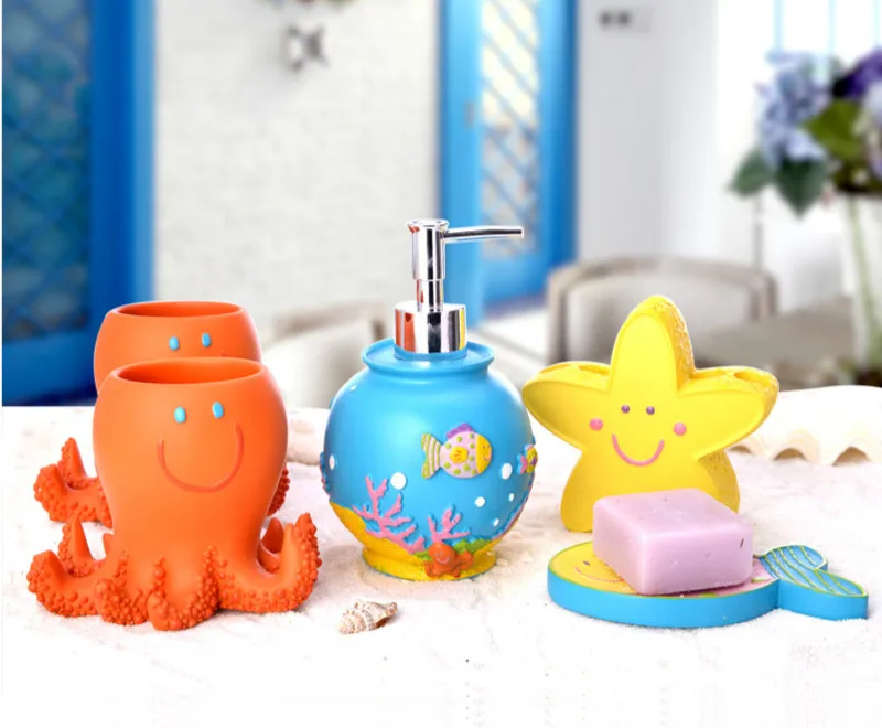 

5 Pcs/Set Creative Underwater World Series Bathroom Supplies Wash Set Mediterranean Style Resin Bathroom Accessories Set
