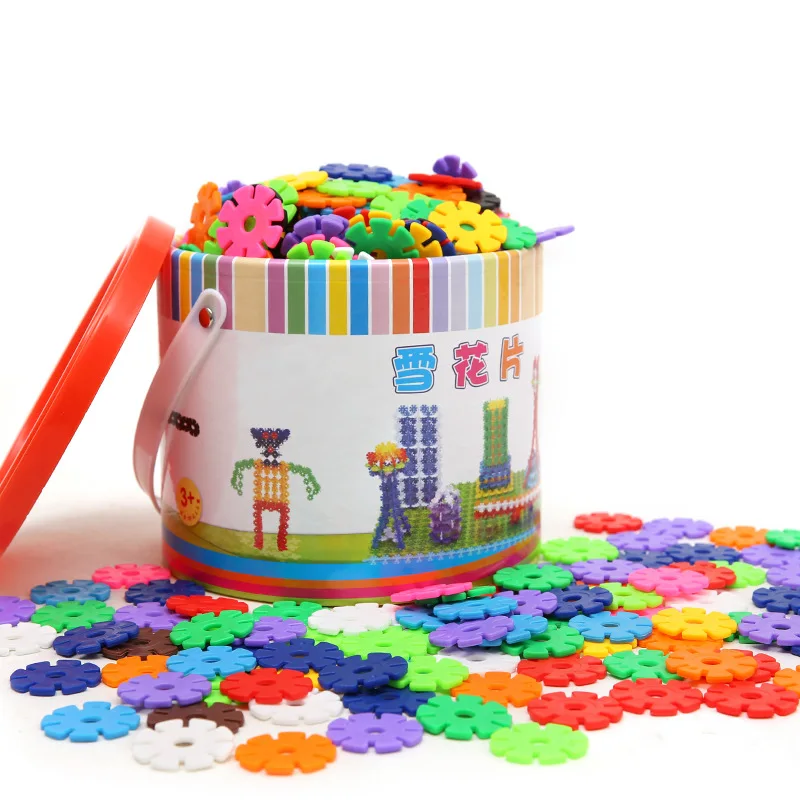 300PCS New baby educational toys building blocks assembled plastic snowflakes barrelled christmas gift Baby-Building : image 300PCS New baby educational toys building blocks assembled plastic snowflakes barrelled christmas gift Baby-Building