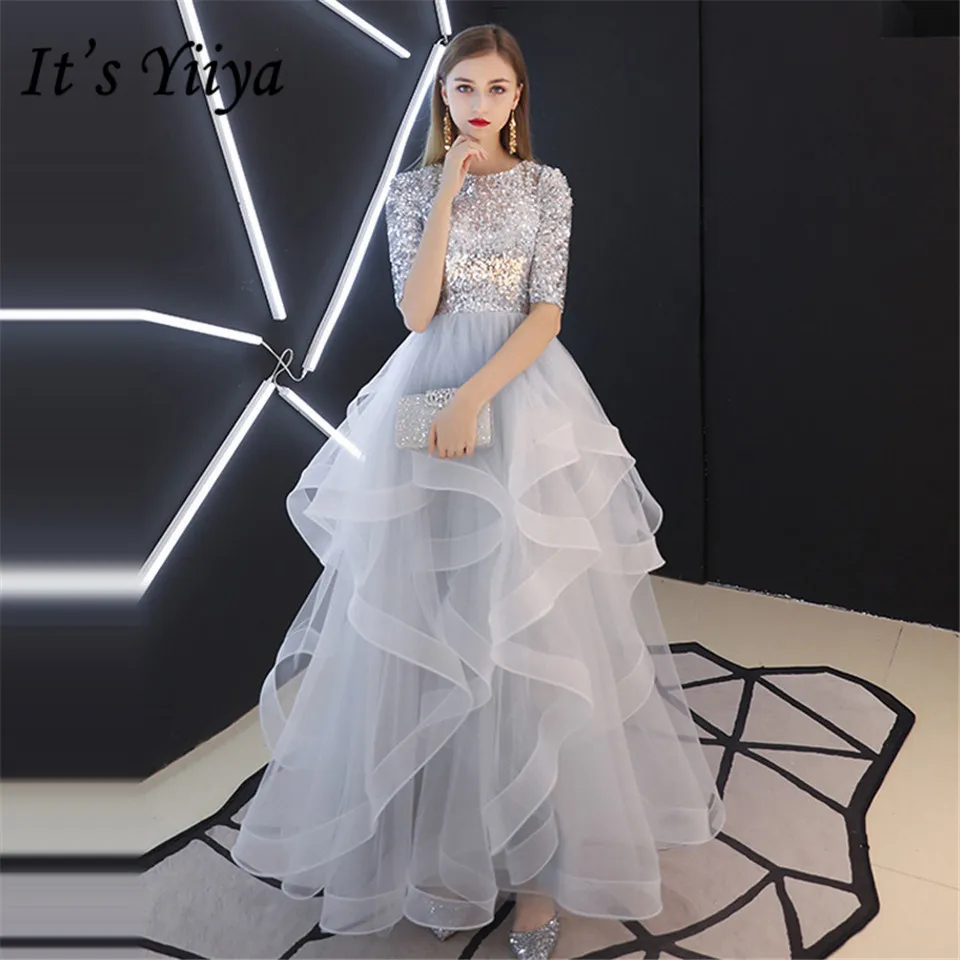 Это YiiYa вечернее платье с серебряными блестками, Многоярусное вечернее платье с круглым вырезом и коротким рукавом, длинные официальные платья, много цветов LX1398 - Цвет: Серебристый