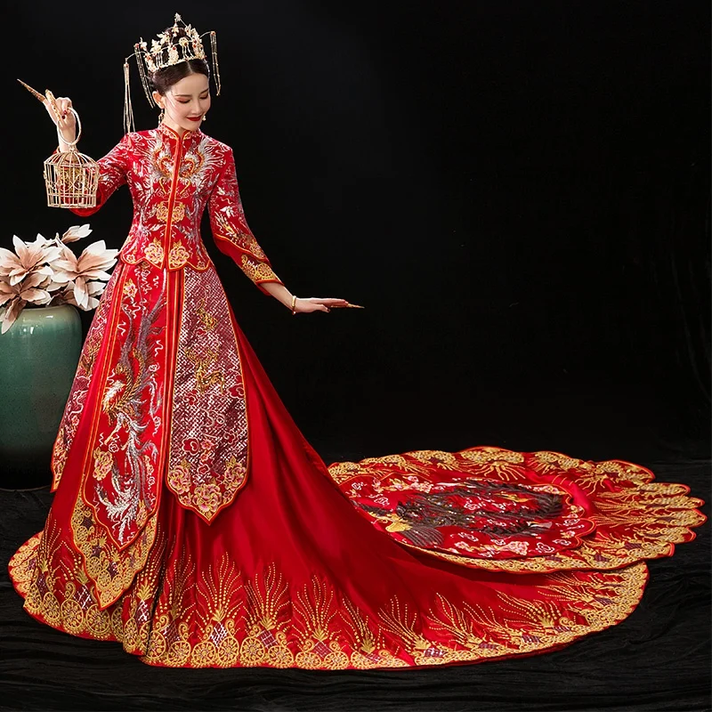 Traditional Chinese Wedding Gown Queen Bridal Wedding Qipao Embroidery Phoenix Hanfu Long Tail Chinese Wedding Dress TS9 Traditional Chinese Wedding Gown Queen Bridal Wedding Qipao Embroidery Phoenix Hanfu Long Tail Chinese Wedding Dress TS9
