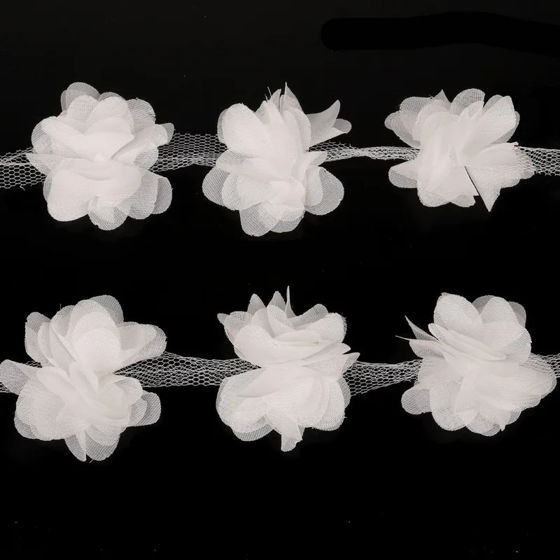 1 ярд = 12 шт. цветы 3D шифон кластер цветы кружево платье украшение кружевная ткань аппликация отделка Швейные принадлежности - Цвет: White