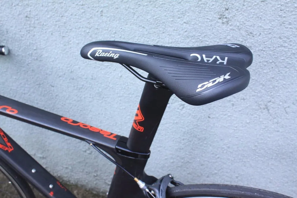 Top Carbon complete bike road bike frame alloy wheeslet high quality best price T800 4700 groupset 22 speeds BSA /BB30 14 Top Carbon complete bike road bike frame alloy wheeslet high quality best price T800 4700 groupset 22 speeds BSA /BB30 14