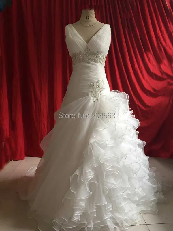 

Hot Sale Appliques V neck Wedding Dresses Custom size/color wholesale/retail