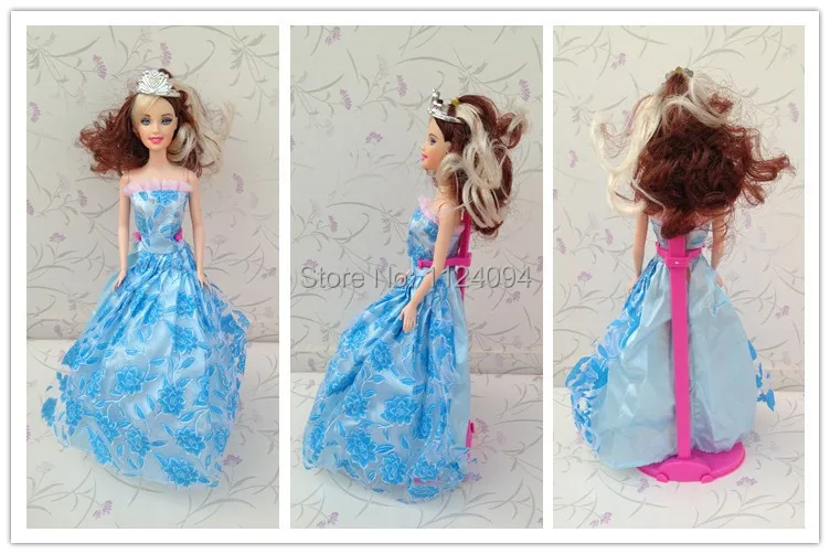 Stands for Barbie Dolls (4).jpg