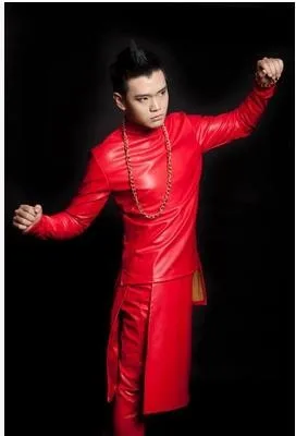 Красный персонализированные человек куртка из искусственной кожи певица этап Мужчины Пальто рок Модные PU одежда мужские куртки и пальто Настраиваемые