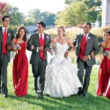 Классический стиль две кнопки Серый Жених Смокинги друзей жениха Мужские свадебные костюмы выпускного вечера на заказ(куртка+ брюки+ жилет+ галстук) K: 323